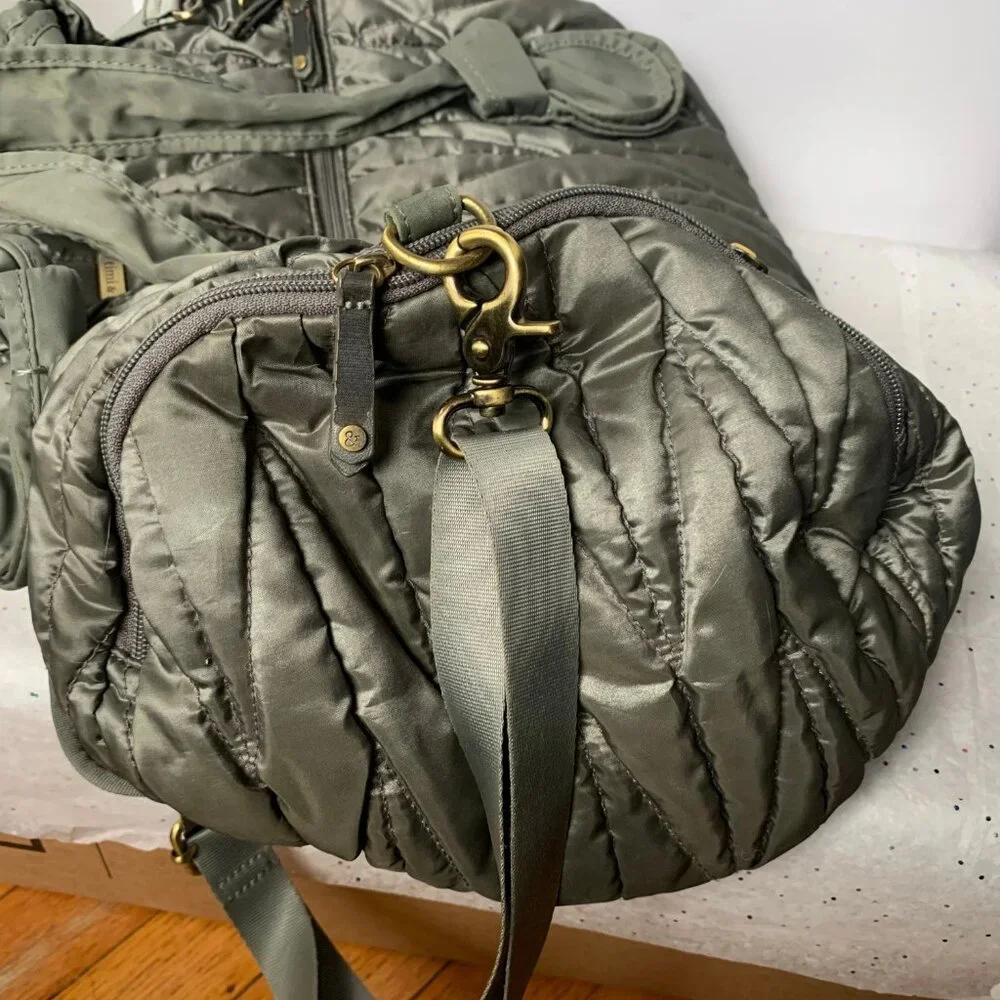 Timi & Leslie Marie Antoinette Silver Nylon Quilted Baby Diaper Bag - Size Large